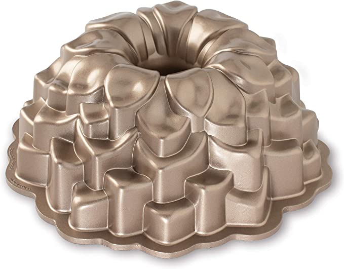 Nordic Ware Blossom Bundt Cake Pan, Gray, 87537