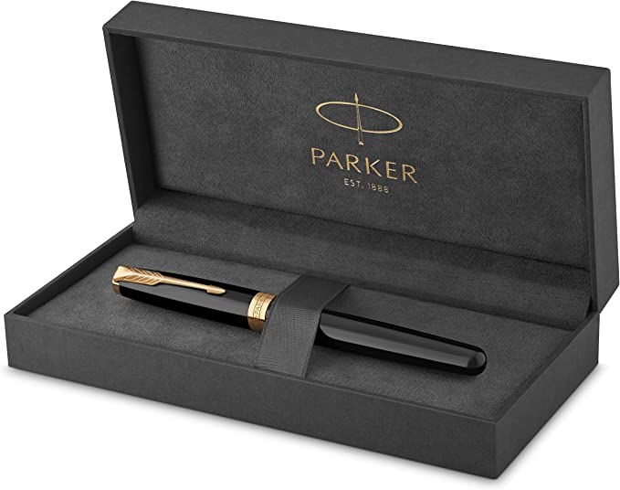 PARKER Sonnet Fountain Pen, Black Lacquer With Gold Trim, Medium Nib (1931495)