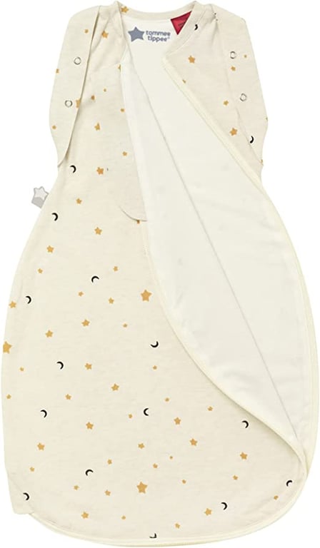 Tommee Tippee Baby Sleep Bag for Newborns, The Original Grobag Swaddle Bag, Hip-Healthy Design, Soft Cotton-Rich Fabric, 0-3 Months, 1.0 TOG, Oatmeal Marl Star